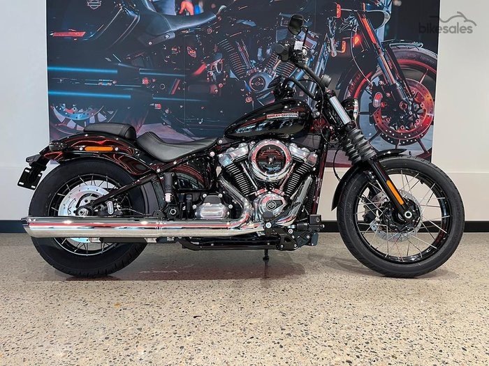 2025 Harley-Davidson Street Bob 117 (FXBB) Softail Black