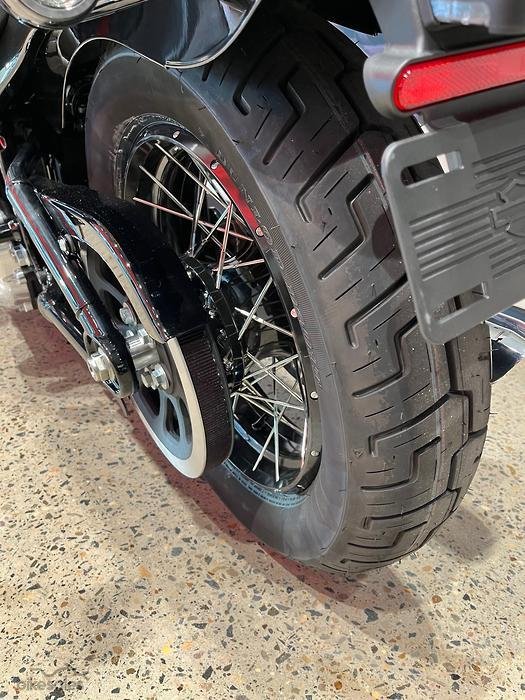 2025 Harley-Davidson Street Bob 117 (FXBB) Softail Black