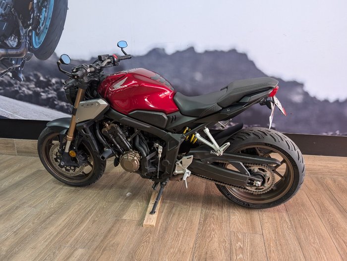 2020 Honda CB650R RED