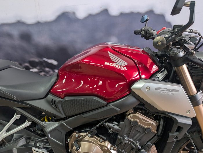 2020 Honda CB650R RED