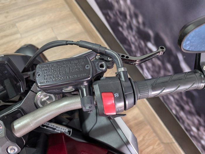 2020 Honda CB650R RED