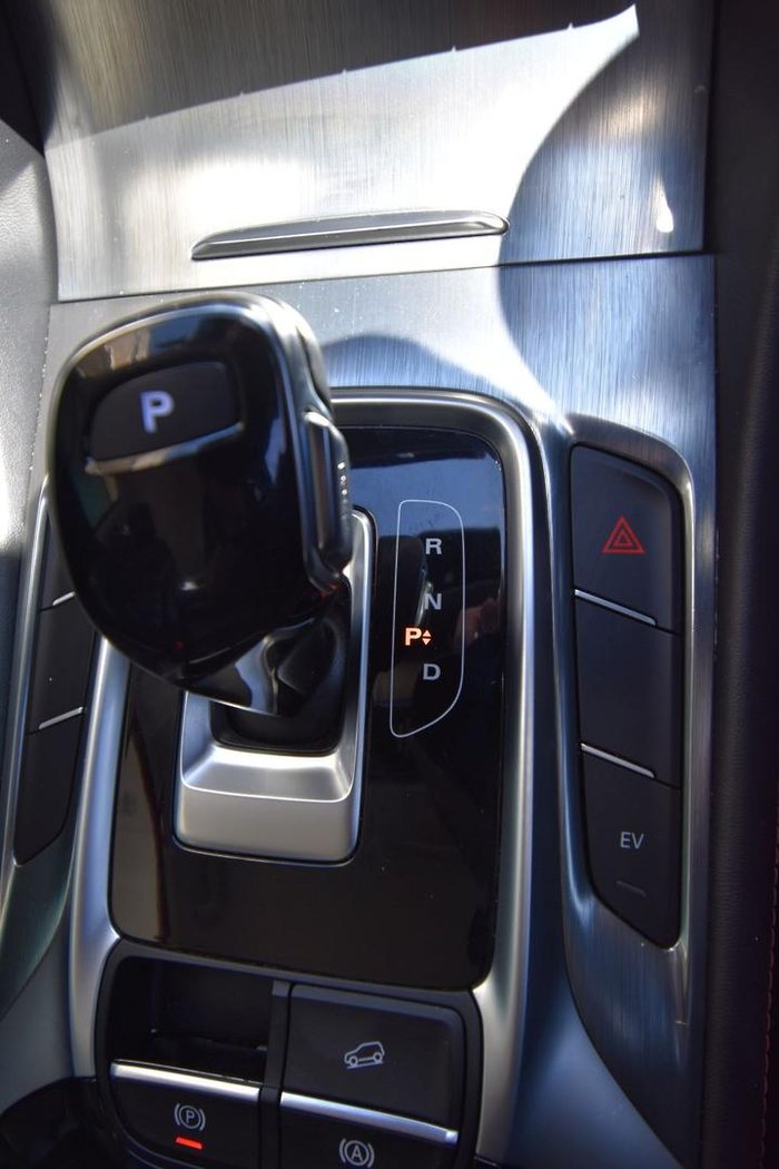 2022 MG HS Plus EV Essence