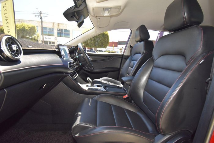 2022 MG HS Plus EV Essence