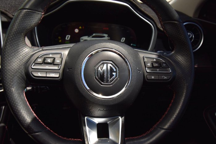 2022 MG HS Plus EV Essence