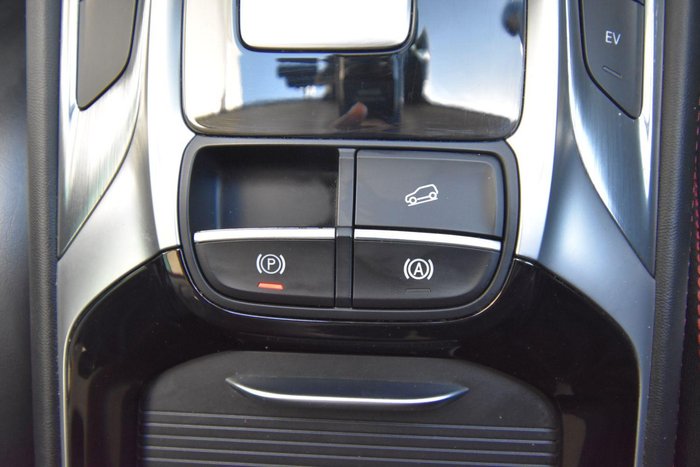 2022 MG HS Plus EV Essence