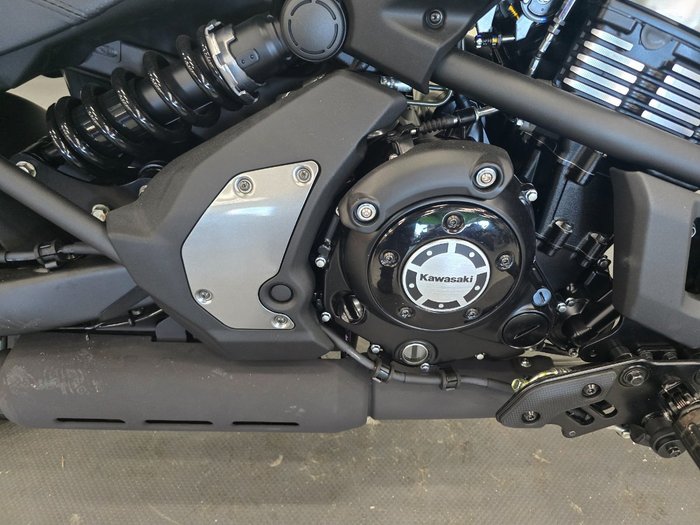 2025 Kawasaki VULCAN S CAFE SILVER