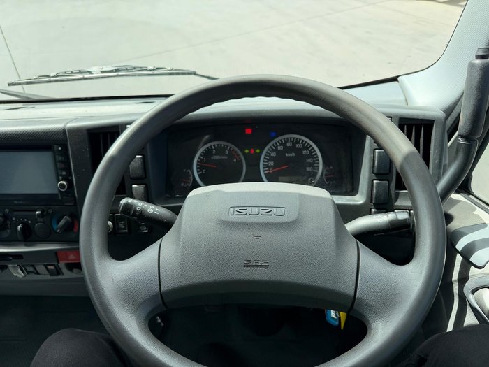 2016 Isuzu Nlr 45-150 NLR 55/45-150 Tipper