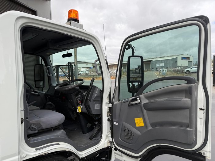 2016 Isuzu Nlr 45-150 NLR 55/45-150 Tipper