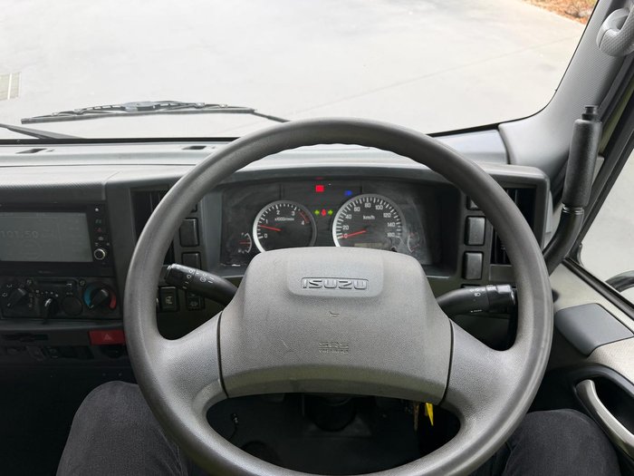 2016 Isuzu Nlr 45-150 NLR 55/45-150 Tipper