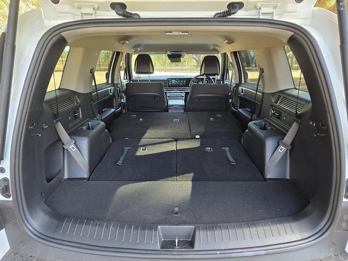 2025 Hyundai Santa Fe Hybrid