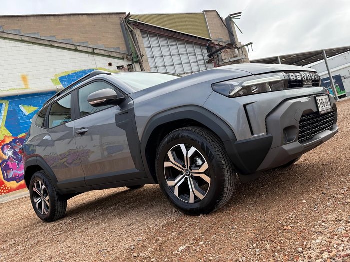 2025 Renault Duster Evolution