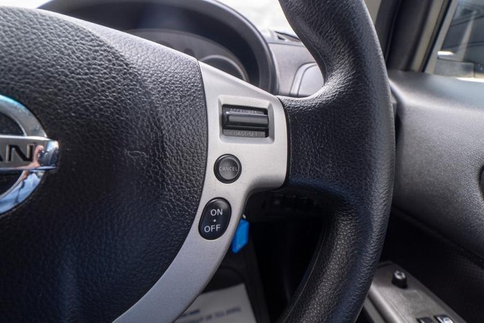 2010 Nissan X-TRAIL TS