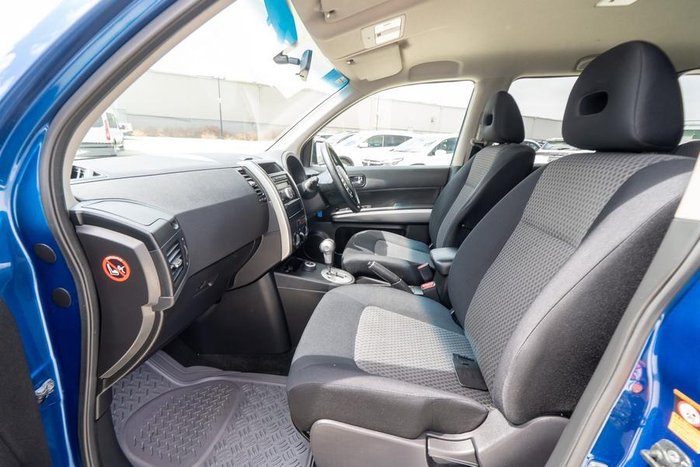 2010 Nissan X-TRAIL TS