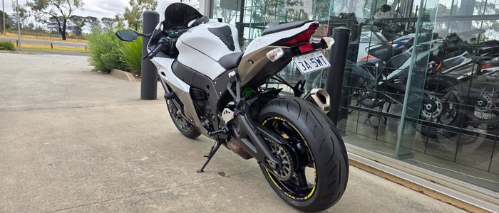 2017 Kawasaki NINJA ZX-10R (ABS) WHITE