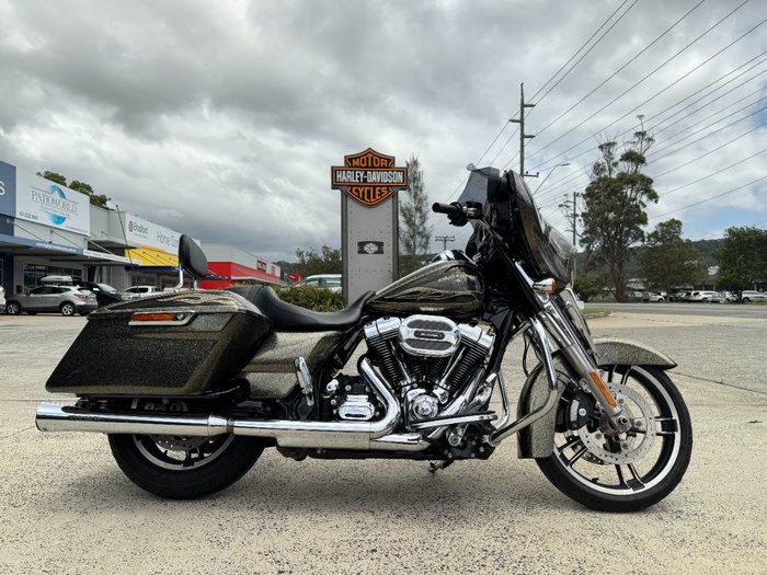 2016 HARLEY-DAVIDSON FLHXS STREET GLIDE SPECIAL
