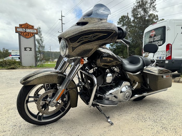 2016 HARLEY-DAVIDSON FLHXS STREET GLIDE SPECIAL