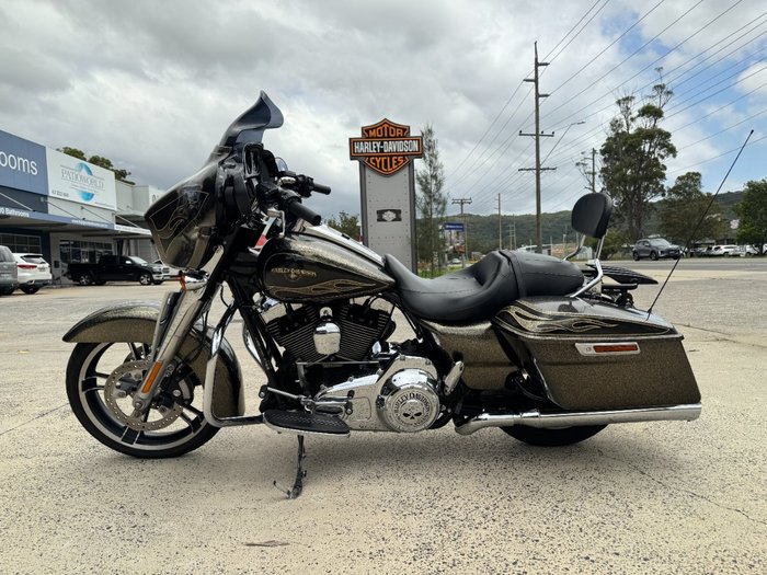 2016 HARLEY-DAVIDSON FLHXS STREET GLIDE SPECIAL