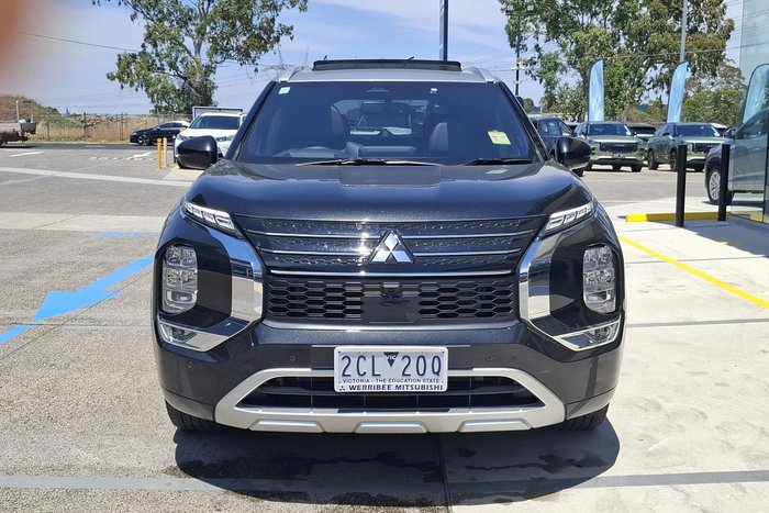 2025 Mitsubishi Outlander Exceed Tourer