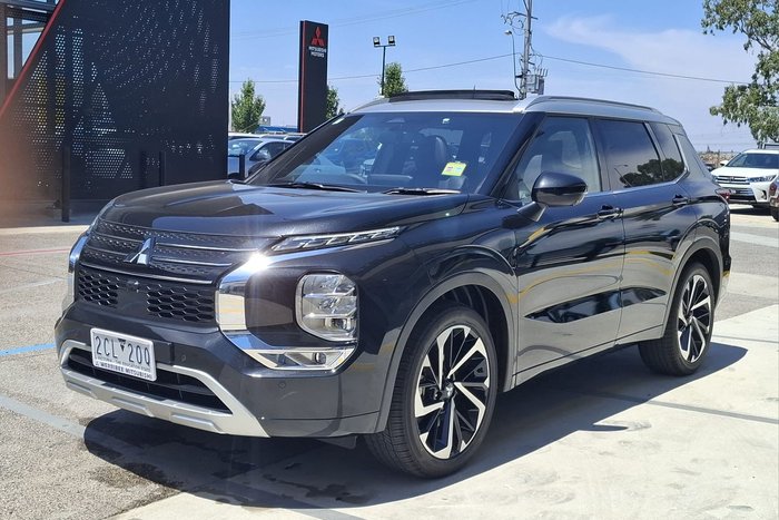 2025 Mitsubishi Outlander Exceed Tourer