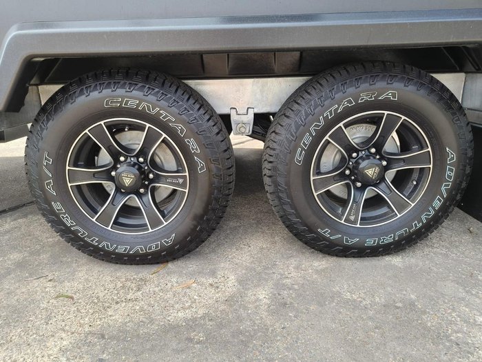 2025 New Age Caravans Oz Classic 20E