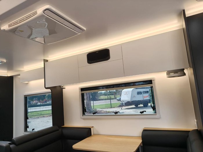 2025 New Age Caravans Oz Classic 20E