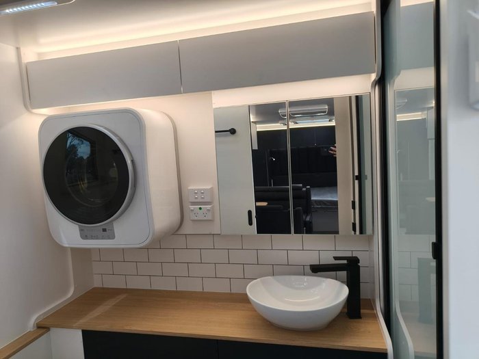 2025 New Age Caravans Oz Classic Oz20e