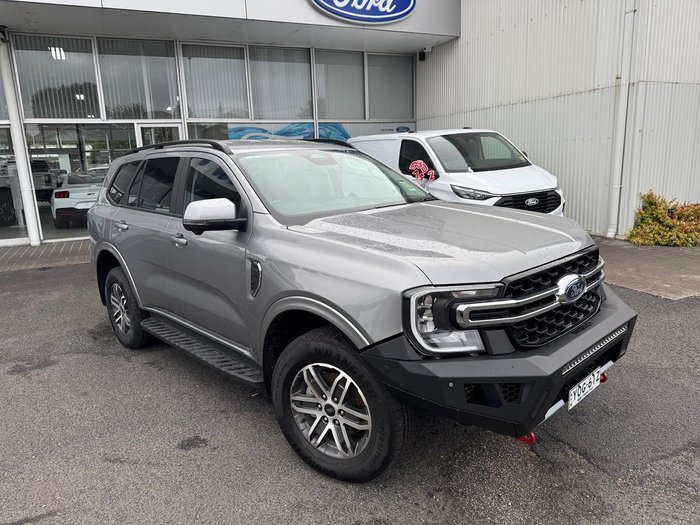 2025 Ford Everest Trend