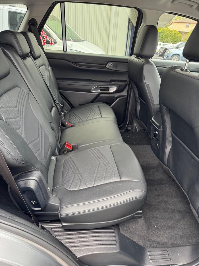 2025 Ford Everest Trend