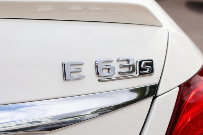 2019 Mercedes-Benz E-Class E63 AMG S W213 Four Wheel Drive Designo - Diamond White Bright