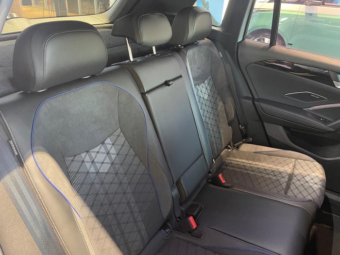 2025 Volkswagen Tiguan 150TSI R-Line