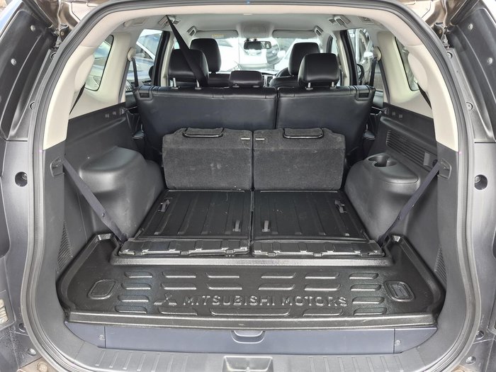 2016 Mitsubishi Pajero Sport Exceed