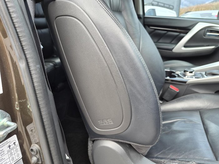 2016 Mitsubishi Pajero Sport Exceed