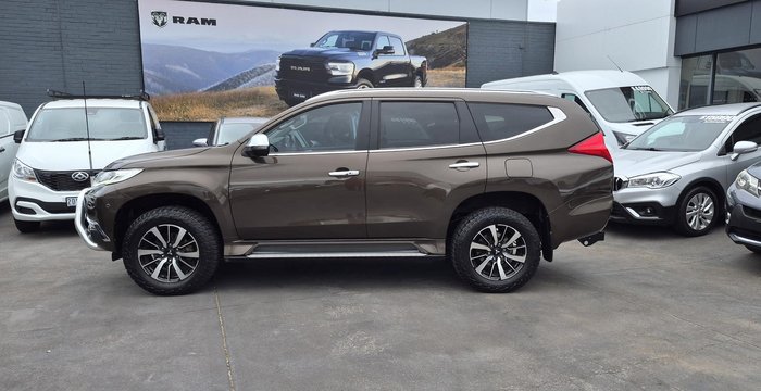 2016 Mitsubishi Pajero Sport Exceed