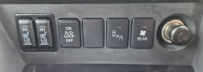 2016 Mitsubishi Pajero Sport Exceed