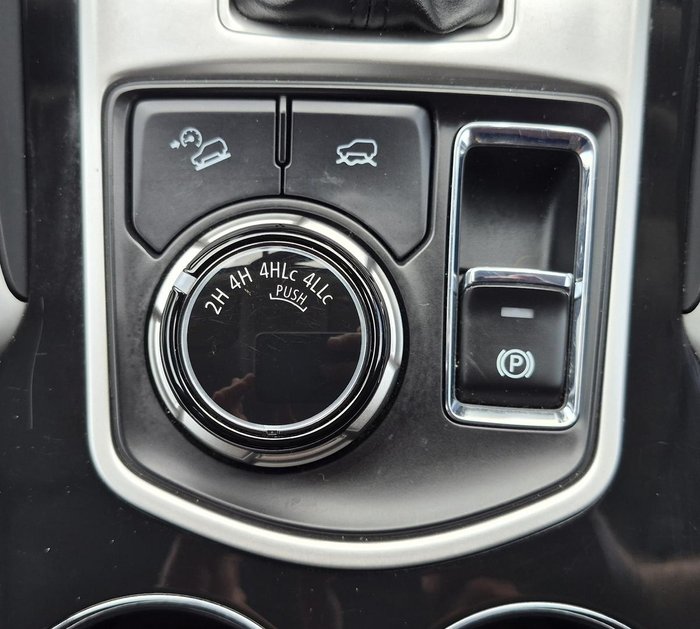 2016 Mitsubishi Pajero Sport Exceed