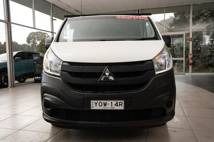 2020 Mitsubishi Express GLX