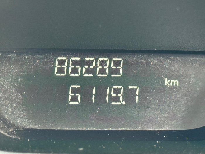 2020 Mitsubishi Express GLX