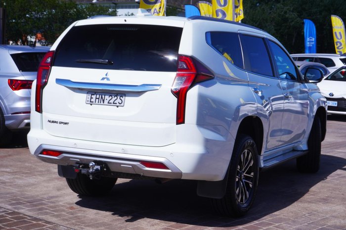 2020 Mitsubishi Pajero Sport GLS