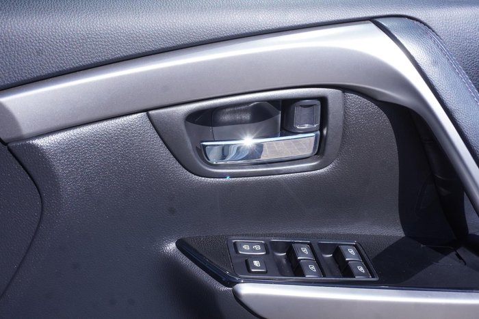 2020 Mitsubishi Pajero Sport GLS