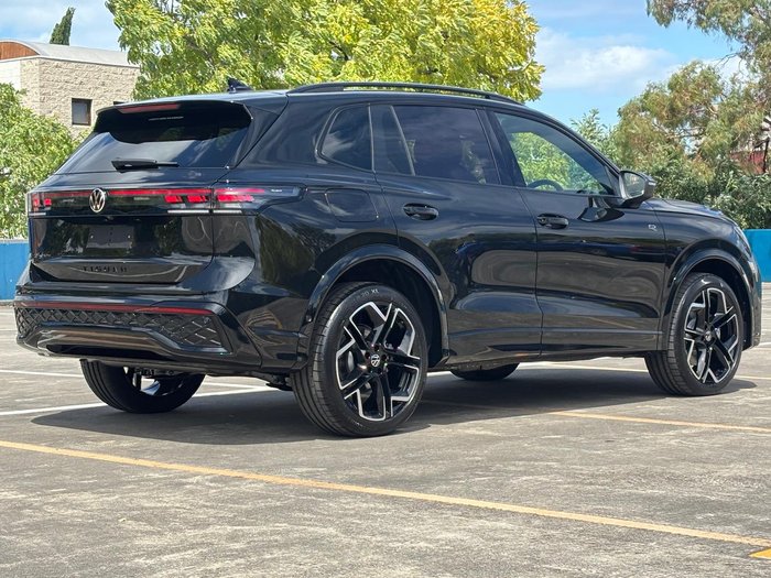 2025 Volkswagen Tiguan 195TSI R-Line