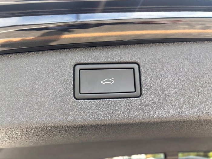 2025 Volkswagen Tiguan 195TSI R-Line