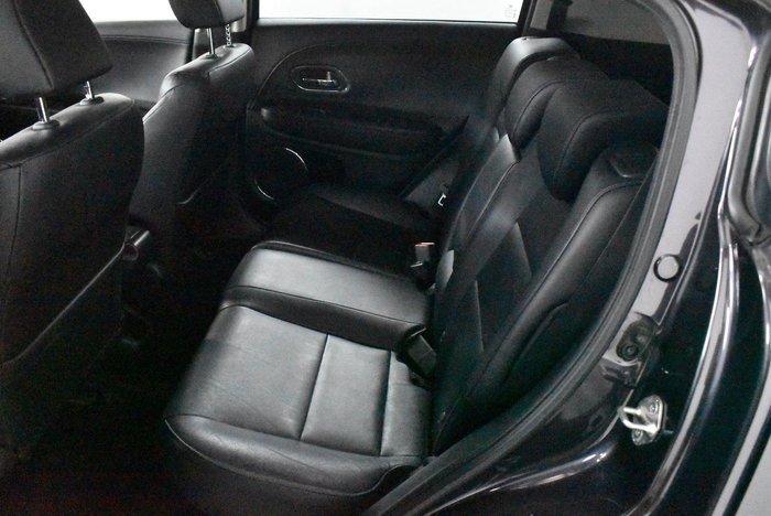 2017 Honda HR-V VTi-L