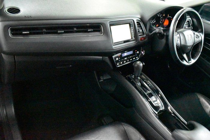 2017 Honda HR-V VTi-L