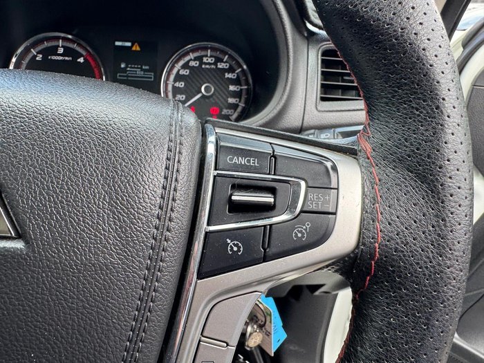 2018 Mitsubishi Triton GLX ADAS