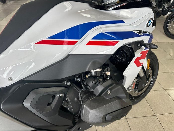 2025 BMW R 1300 RS Performance R 1300 White