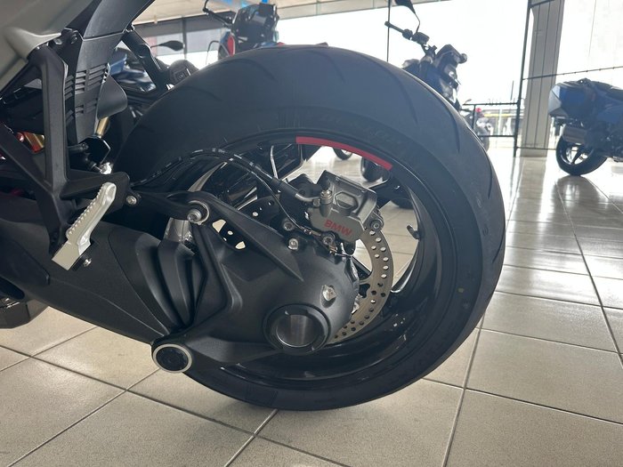 2025 BMW R 1300 RS Performance R 1300 White