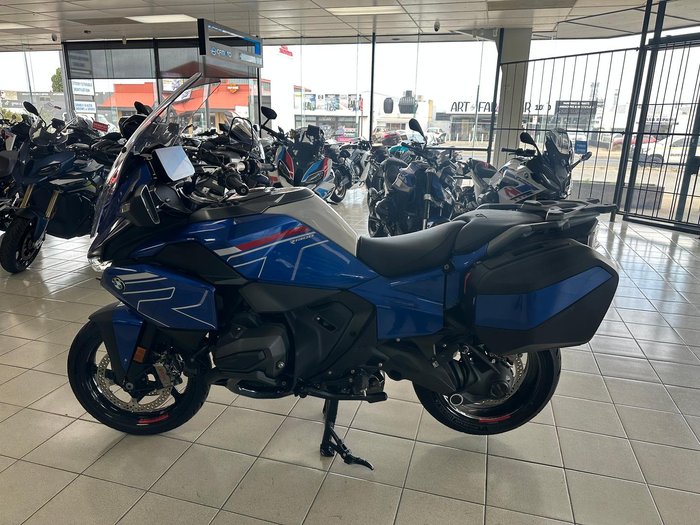 2025 BMW R 1300 RT Impulse R 1300 Blue