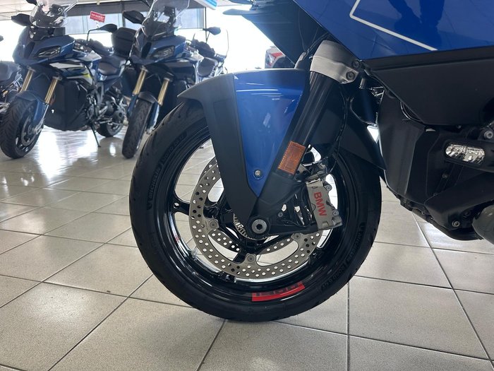 2025 BMW R 1300 RT Impulse