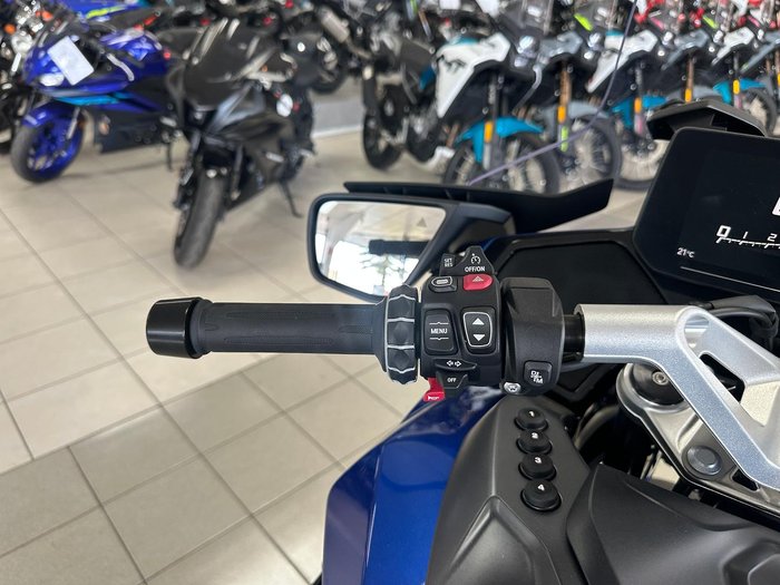 2025 BMW R 1300 RT Impulse