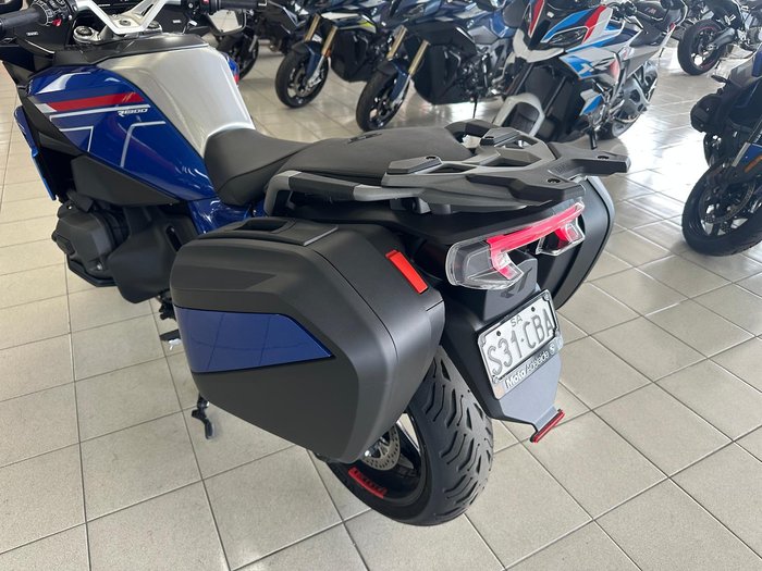 2025 BMW R 1300 RT Impulse
